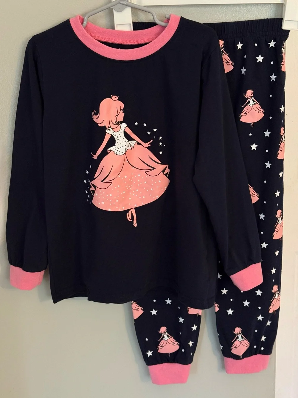Little Hand Girl’s 7 S Princess 2-piece Boutique Pajama Set LS Navy Blue Pink